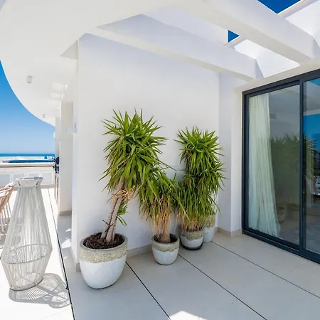 Διαμέρισμα Luxury Atico Higueron West 4431