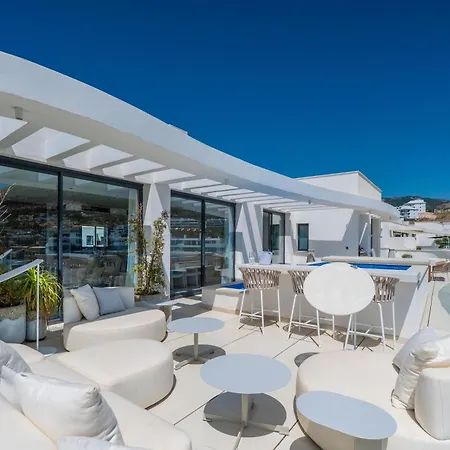 Luxury Atico Higueron West 4431