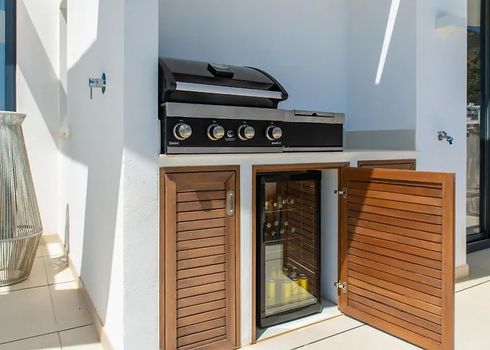 דירה Luxury Atico Higueron West 4431 פואנגירולה