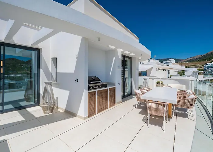 דירה Luxury Atico Higueron West 4431 *