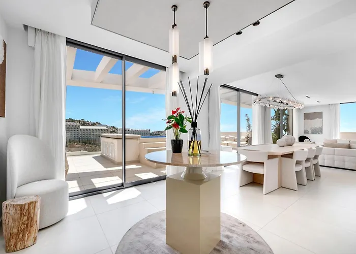 דירה Luxury Atico Higueron West 4431