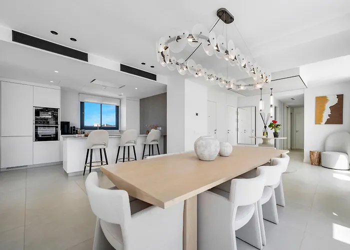 Luxury Atico Higueron West 4431 *