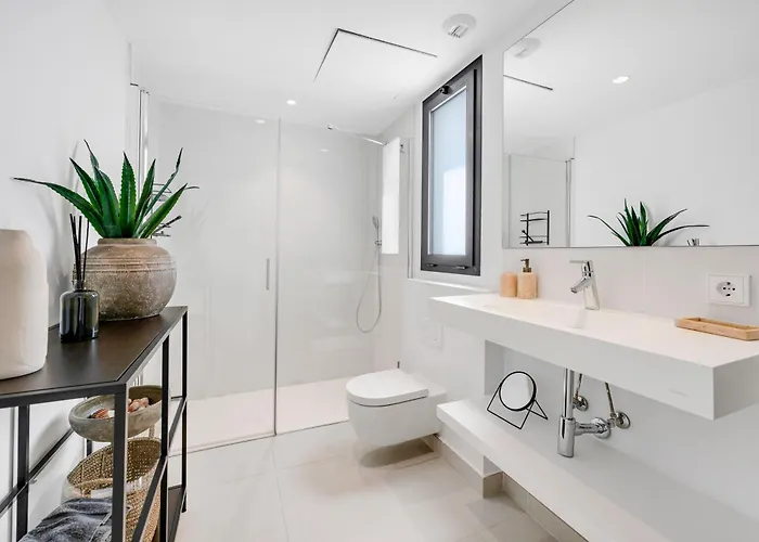 דירה Luxury Atico Higueron West 4431 פואנגירולה