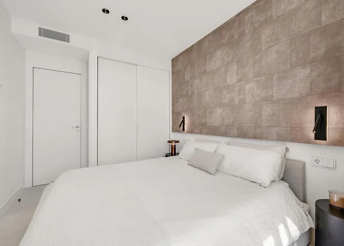 דירה Luxury Atico Higueron West 4431 *