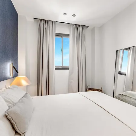 Luxury Atico Higueron West 4431