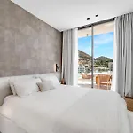 Luxury Atico Higueron West 4431 شقة *